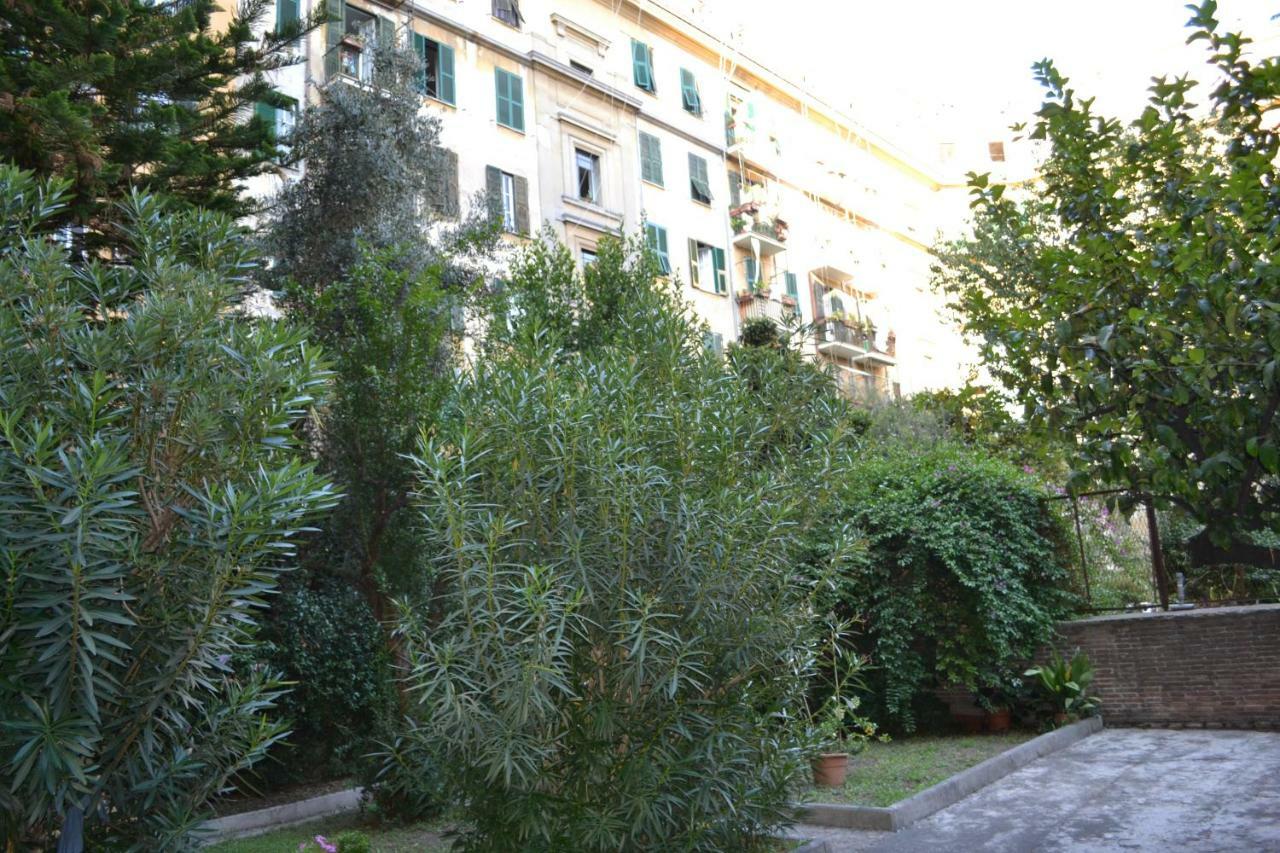 Dixi Bird Guesthouse Rome Buitenkant foto