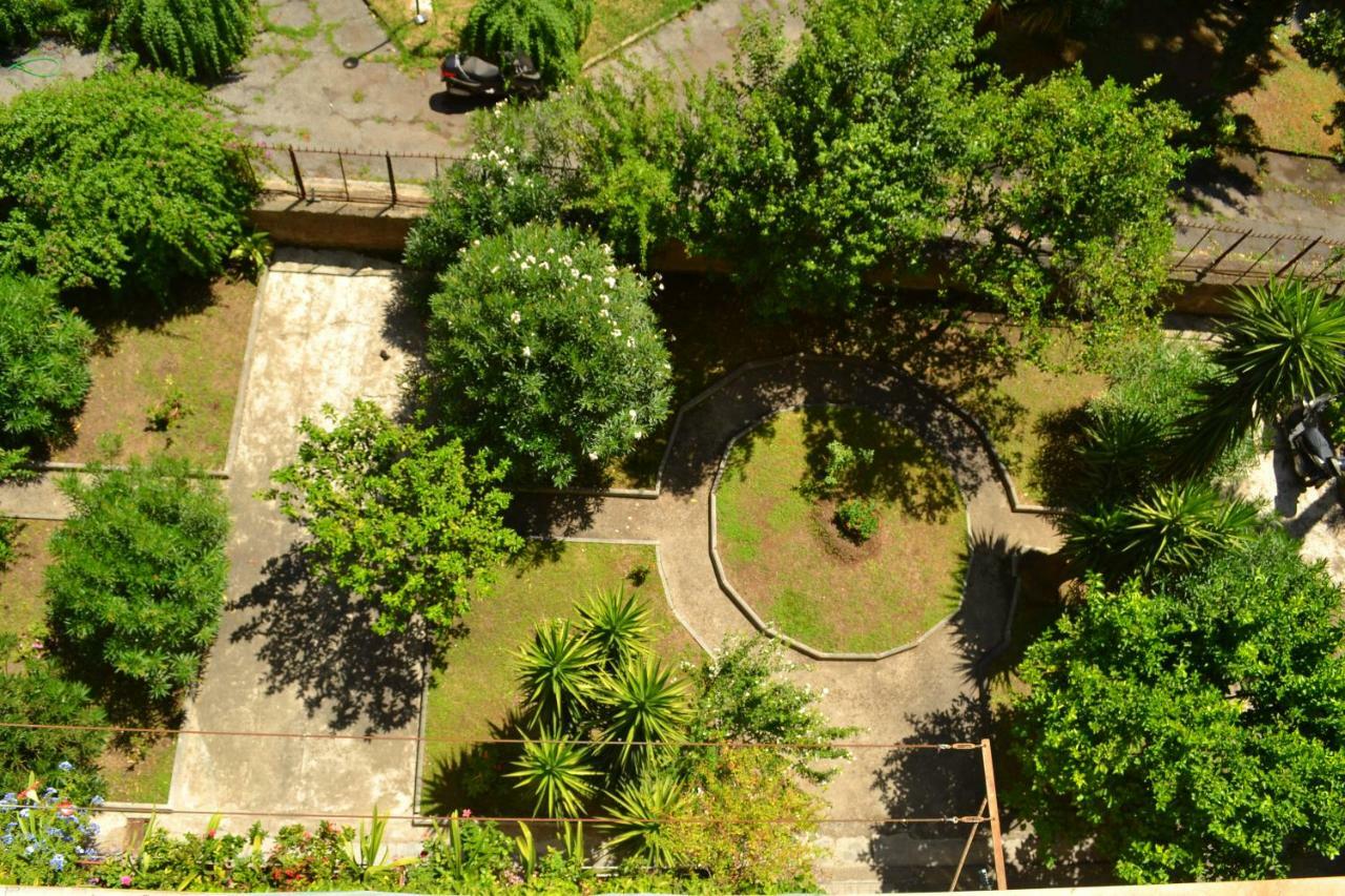 Dixi Bird Guesthouse Rome Buitenkant foto