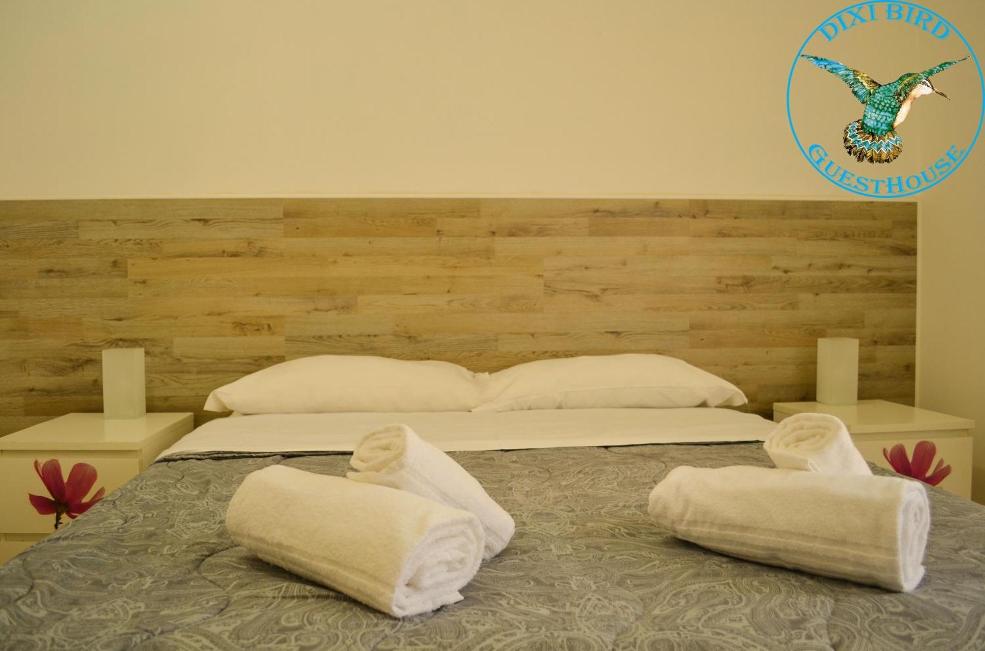 Dixi Bird Guesthouse Rome Buitenkant foto